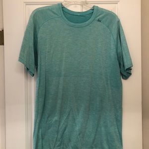 Lululemon men large seafoam green T-shirt